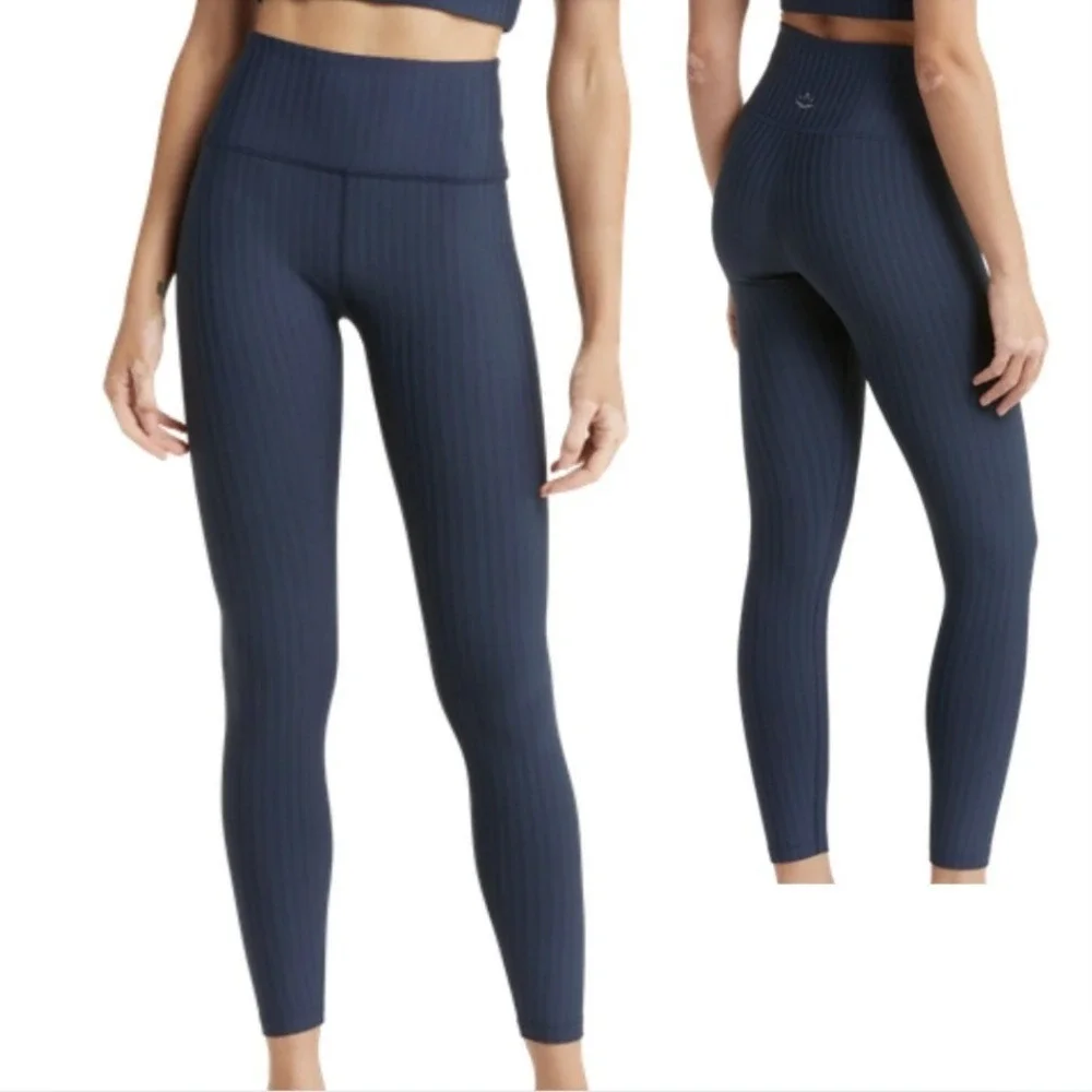 Beyond Yoga Caught In The Midi‎ High Waist Pinstripe Leggings Womens Size Medium